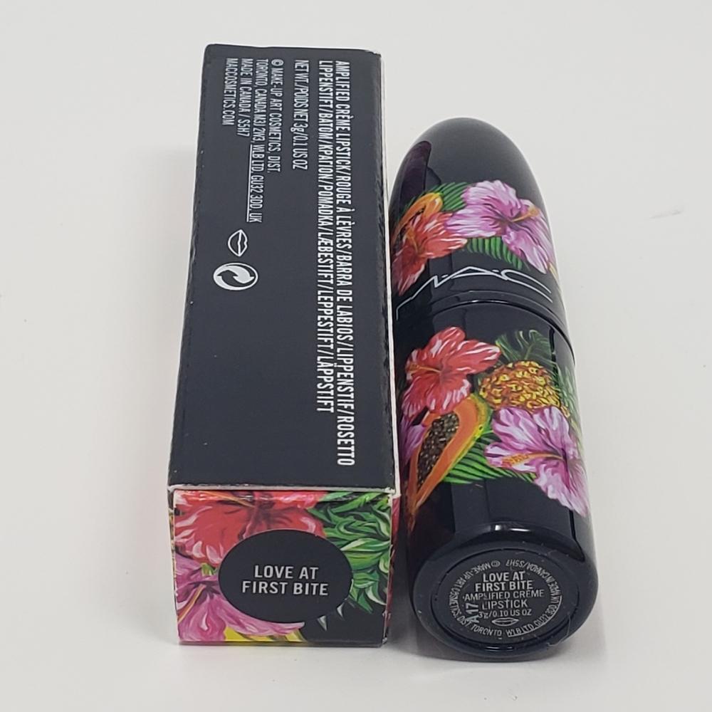 New Limited Edition MAC Amplified Creme Lipstick - Picture 3 of 3